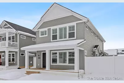 6634 N Square Lane, Rockford, MI 49341 - Photo 2