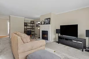 2176 Overlook Ct, Ann Arbor, MI 48103 - Photo 6