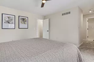 2176 Overlook Ct, Ann Arbor, MI 48103 - Photo 14