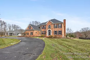 2488 Fairway Winds Ct NE, Ada, MI 49301 - Photo 4