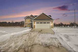 5215 Margot Ln, Allendale, MI 49401 - Photo 2