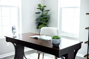 1062 W Summerfield Gln Cir, Ann Arbor, MI 48103 - Photo 18