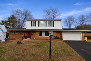 37095 Highview St, New Baltimore, MI 48047 - Photo 2