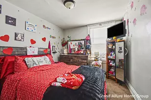 1737 Madison Ave SE, Grand Rapids, MI 49507 - Photo 10