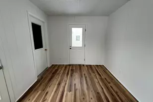 210 N Queen St, Nashville, MI 49073 - Photo 14