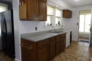 31 Orchard Pl, Battle Creek, MI 49017 - Photo 12