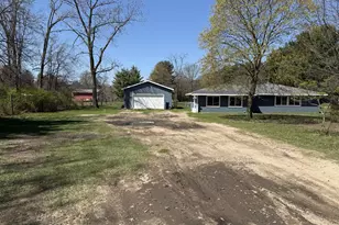 495 S Maple Island Rd, Muskegon, MI 49442 - Photo 38