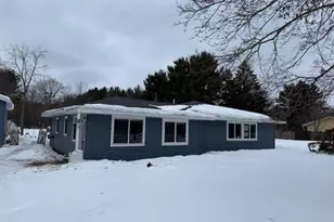 495 S Maple Island Rd, Muskegon, MI 49442 - Photo 2