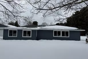 495 S Maple Island Rd, Muskegon, MI 49442 - Photo 8