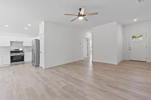 2511 Clinton Way, Jackson, MI 49201 - Photo 24