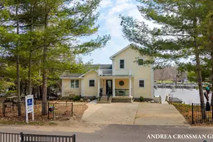 1005 Park St, Saugatuck, MI 49453 - Photo 8