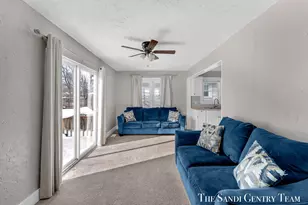 1949 Letart Ave, Muskegon, MI 49441 - Photo 10