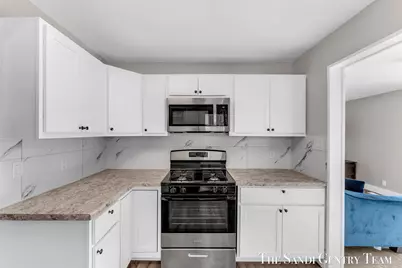 1949 Letart Avenue, Muskegon, MI 49441 - Photo 4