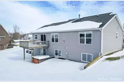 943 Red Tail Drive, Coopersville, MI 49404 - Photo 46