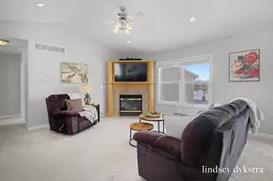 943 Red Tail Dr, Coopersville, MI 49404 - Photo 10