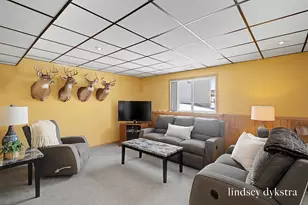 943 Red Tail Dr, Coopersville, MI 49404 - Photo 38