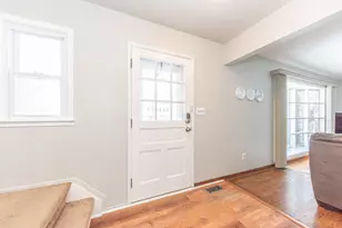 2867 Page Ave, Ann Arbor, MI 48104 - Photo 4