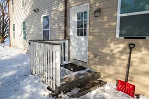 570 Wabash St, Milan, MI 48160 - Photo 2