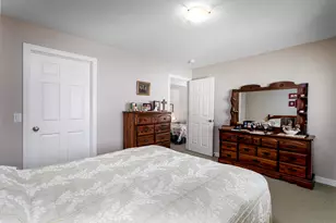 4820 Faringdom Grove Dr, Hudsonville, MI 49426 - Photo 32