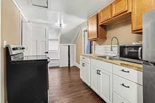 1309 Wells Pl, Kalamazoo, MI 49001 - Photo 16