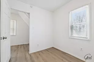 2615 Emmons Ave, Warren, MI 48091 - Photo 8