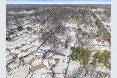 1649 40th Street SW, Wyoming, MI 49519 - Photo 2