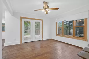 1109 S Genesee Dr, Lansing, MI 48915 - Photo 12