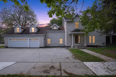 1109 S Genesee Drive, Lansing, MI 48915 - Photo 1