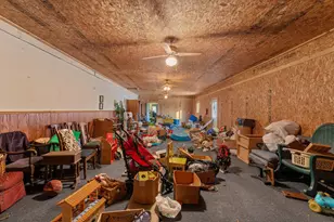 19466 US-12, Edwardsburg, MI 49112 - Photo 32