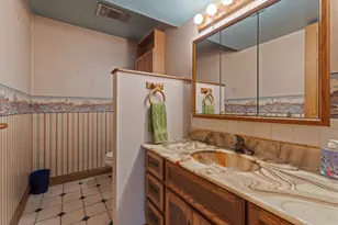 19466 US-12, Edwardsburg, MI 49112 - Photo 8