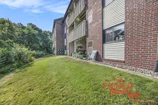 3344 Devonwood Hills NE, Grand Rapids, MI 49525 - Photo 16