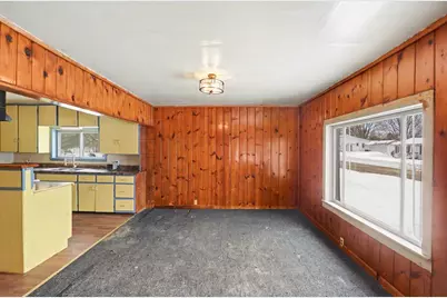 718 S Mill Street, Reed City, MI 49677 - Photo 6