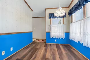 420 Blenheim Pl, Lansing, MI 48906 - Photo 10