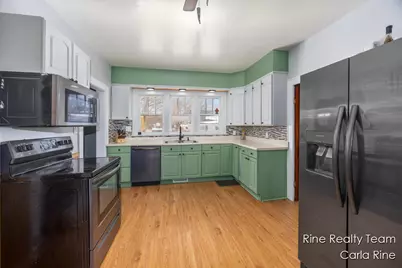 113 Powers Street, Cadillac, MI 49601 - Photo 14