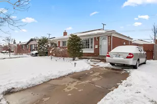 5845 Plainfield St, Dearborn Heights, MI 48127 - Photo 2