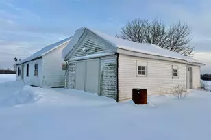 9255 E Cleveland Rd, Hesperia, MI 49421 - Photo 2