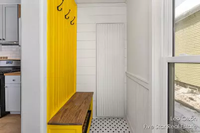 1037 Lilac Court NE, Grand Rapids, MI 49503 - Photo 24