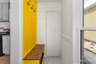 1037 Lilac Ct NE, Grand Rapids, MI 49503 - Photo 24