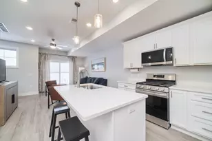 201 Joslin Cv Dr, Manistee, MI 49660 - Photo 6