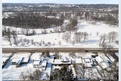 2646 Monroe Avenue NE, Grand Rapids, MI 49505 - Photo 62