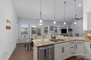 4695 Quaker Hill Dr SE, Kentwood, MI 49512 - Photo 10