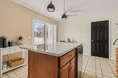 7927 Lancaster Lane, East Leroy, MI 49051 - Photo 10