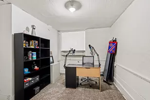 201 N Chestnut St, Augusta, MI 49012 - Photo 10