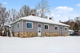 201 N Chestnut St, Augusta, MI 49012 - Photo 2