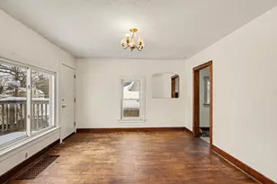 201 N Chestnut St, Augusta, MI 49012 - Photo 12