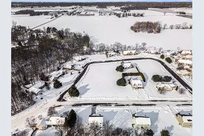 573 Wittenberg Path, Saint Joseph, MI 49085 - Photo 6