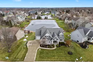 8232 Park W Dr, Jenison, MI 49428 - Photo 6
