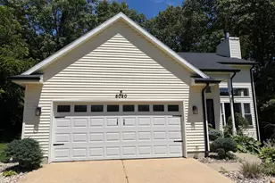 5020 Roundtree Dr, Middleville, MI 49333 - Photo 2