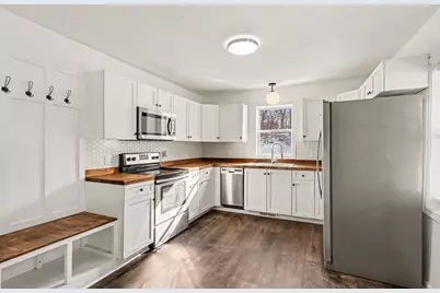 1824 Humphrey Street, Kalamazoo, MI 49048 - Photo 2