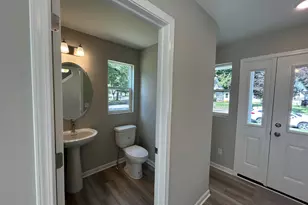 739 Audubon Blvd, Jackson, MI 49203 - Photo 8
